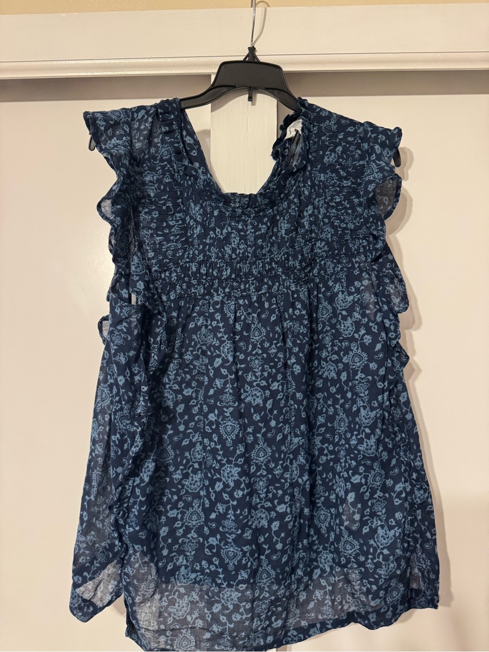 Women’s Navy Blue Floral Ruffle Sleeve Blouse